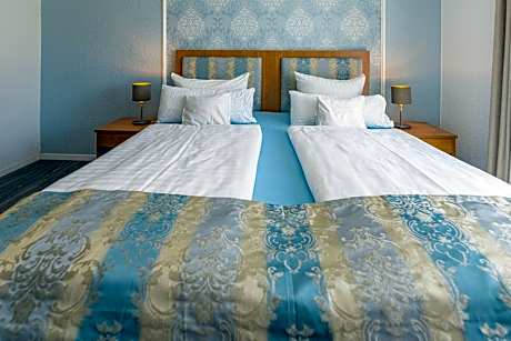 Double Room in Guest House