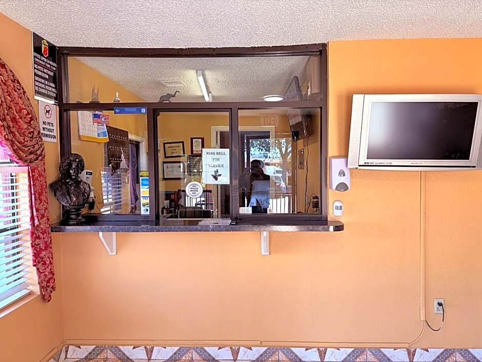 Express Inn & Suites Houston Katy