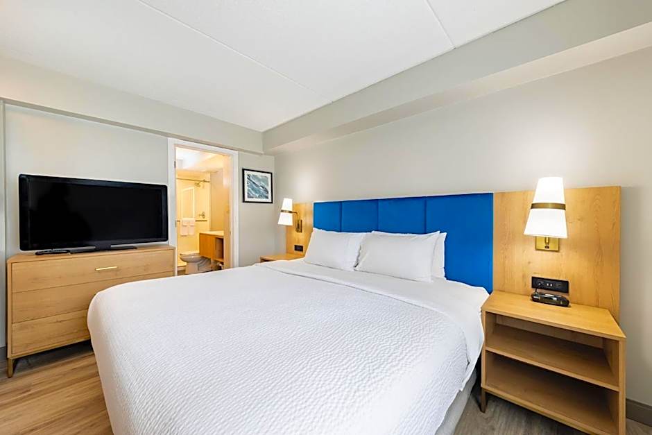 Staybridge Suites London By IHG