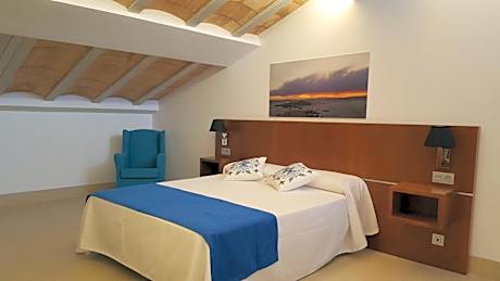 Premium Quadruple Room