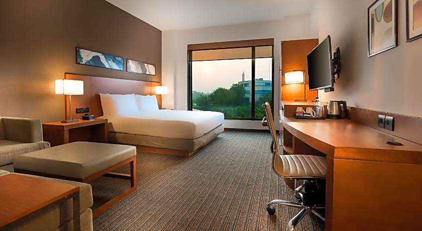 Hyatt Place Gurgaon Udyog Vihar