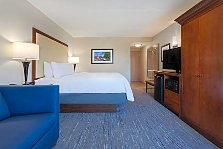 Standard King Room with Sofa Bed