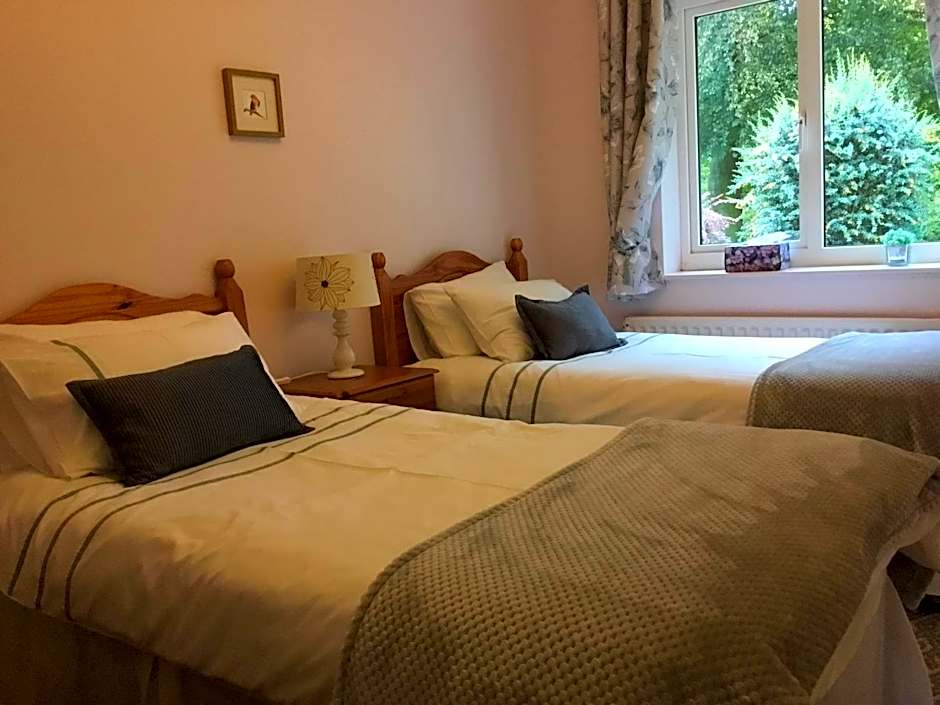 Photo 1 of 10 of 1 Bedroom Chalet