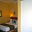 Ascot Inn