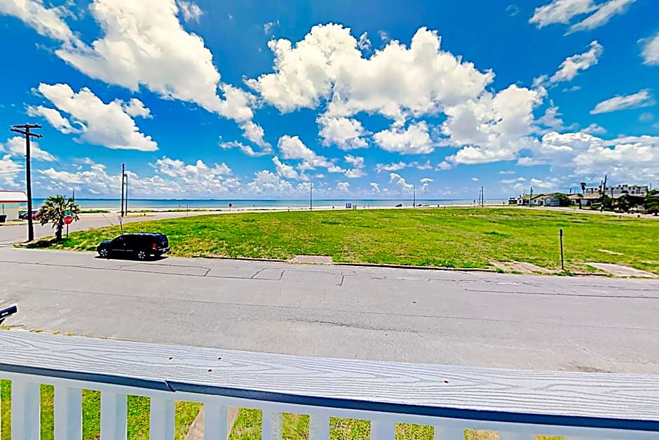 Craftsman on Seawall