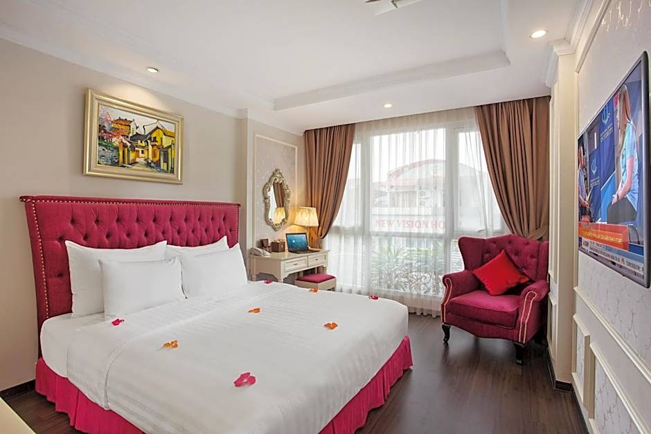 Photo 1 of 12 of Suite, City View