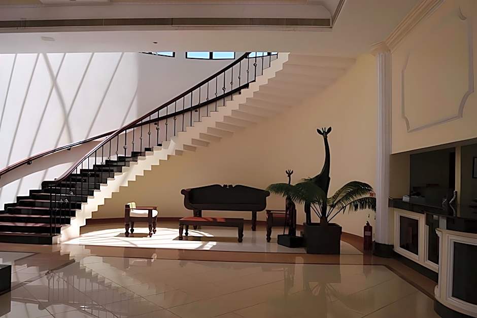 Golden Tulip Dar Es Salaam
