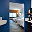 Holiday Inn Express And Suites Fayetteville South By IHG