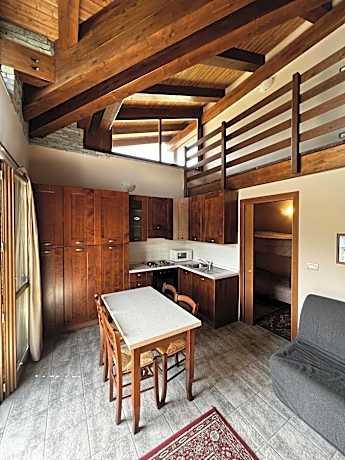 Large Two-Bedroom Apartment with Double Balcony and Mountain View - Split Level