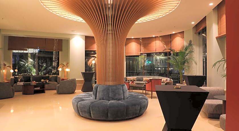 Warwick Palm Beach Hotel