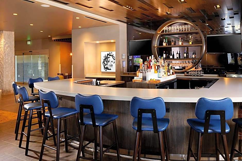 Cambria Hotel Phoenix Chandler - Fashion Center