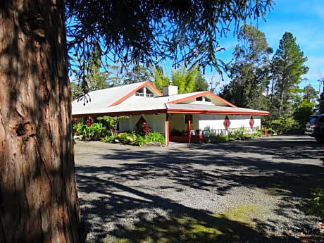 Lokahi Lodge