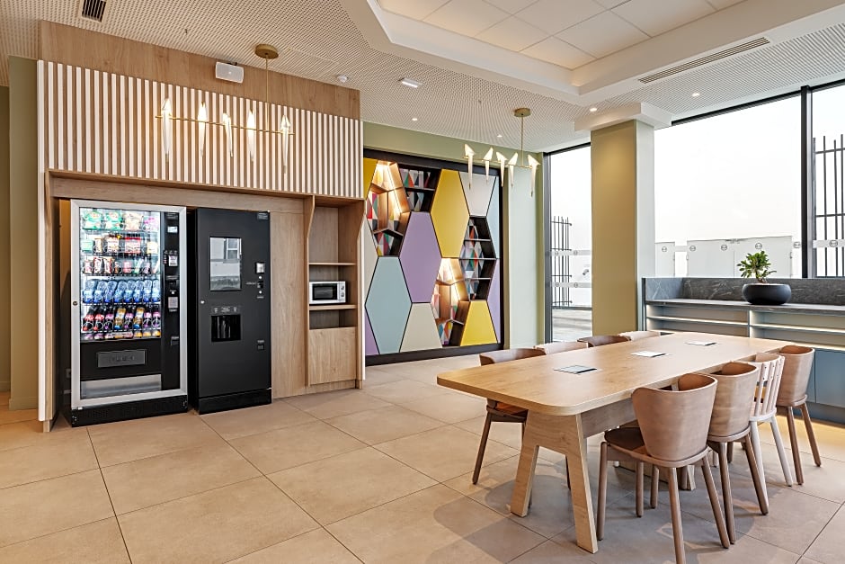 B&B HOTEL Lille Lillenium Eurasante