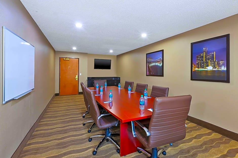 Comfort Inn & Suites Taylor