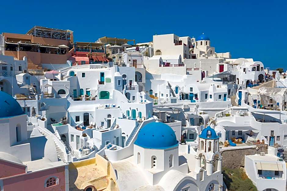 Oia Spirit Boutique Residences