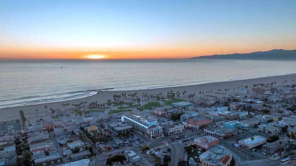 Hotel Erwin Venice Beach