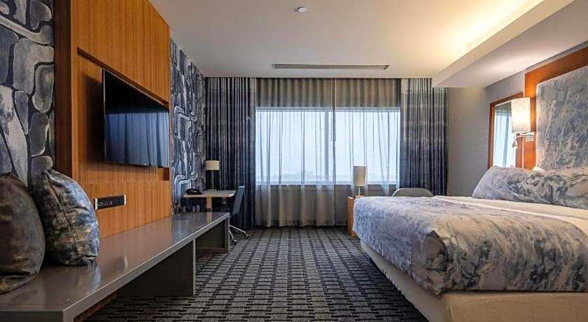 The Hotel At Kirkwood Center