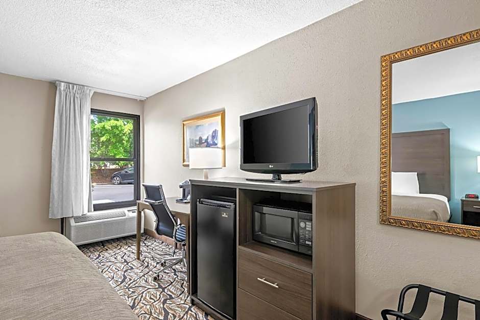 Quality Inn Fort Mill near Carowinds Blvd.