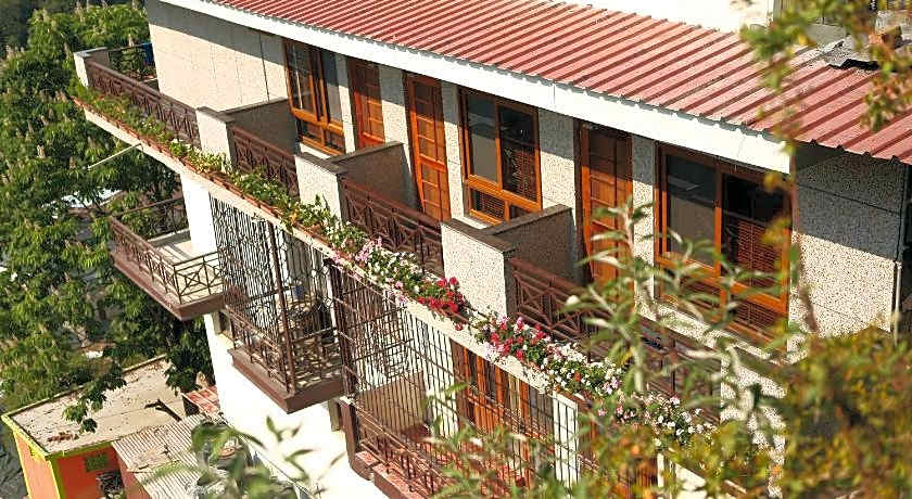 Hotel Devlok Primal Mussoorie