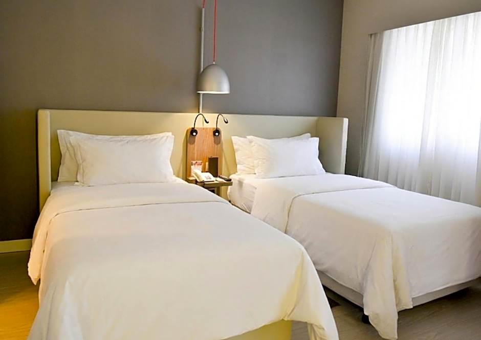 Clarion Faria Lima
