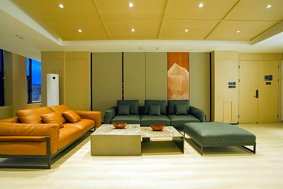 Fuji International Hotel Zhangbei Qingming Street