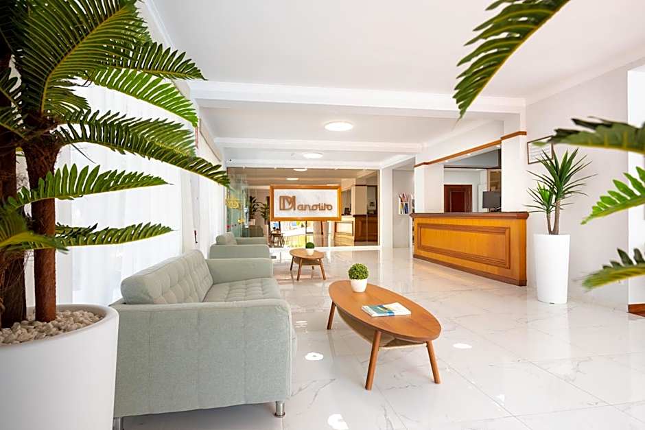 Hotel Don Manolito
