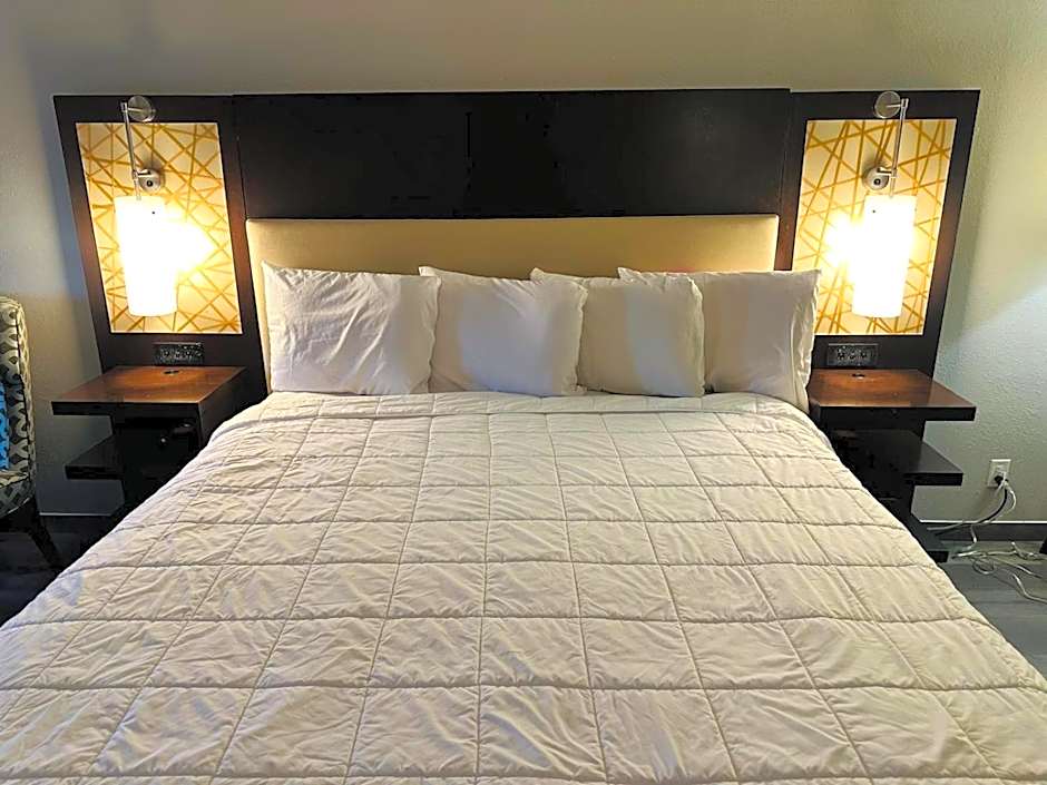 Executive Inn & Suites West Columbia