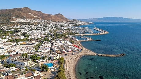 Mandalinci Beach Hotel - Alojamientos en TURGUTREIS