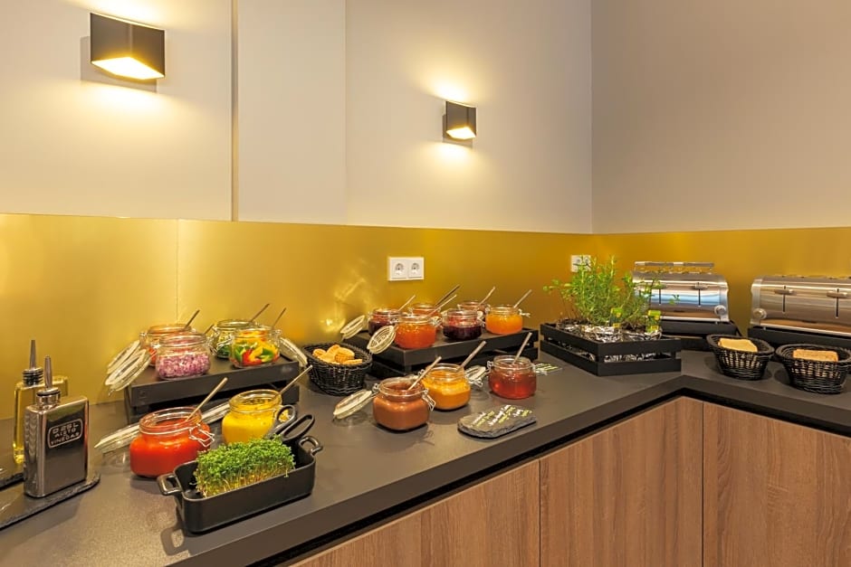 Holiday Inn - the niu, Mesh Stuttgart Messe By IHG