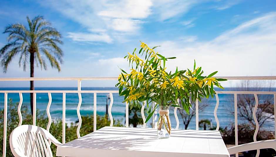 Hotel et Appartements Reine D'Azur