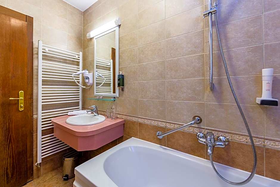 Hotel Bitoraj Fužine