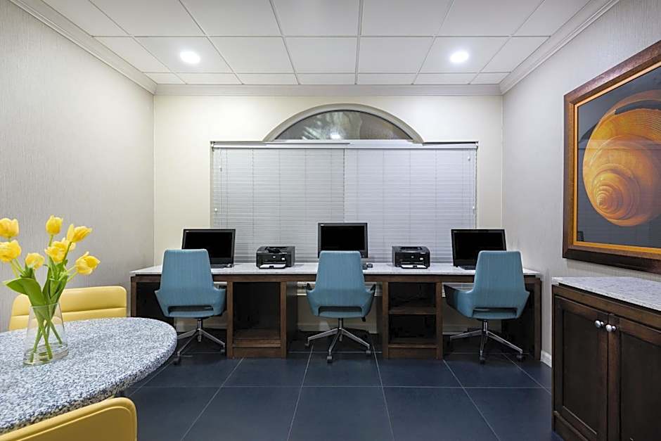 Holiday Inn Fort Lauderdale Airport By IHG