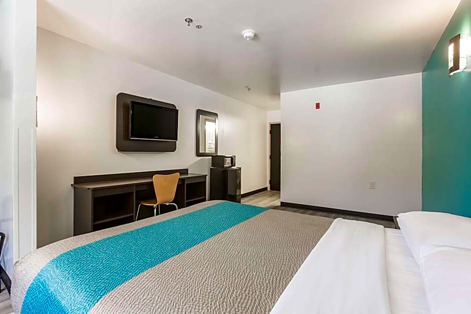 Motel 6-Smyrna, GA - Atlanta