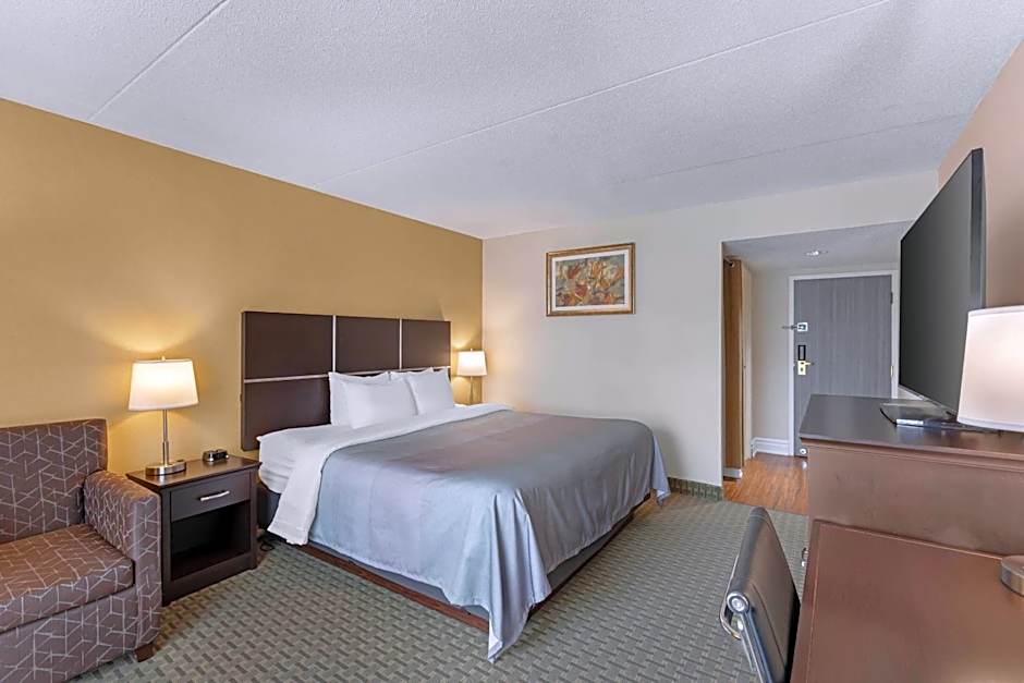 Quality Inn & Suites Brampton