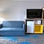 Days Inn by Wyndham Colby