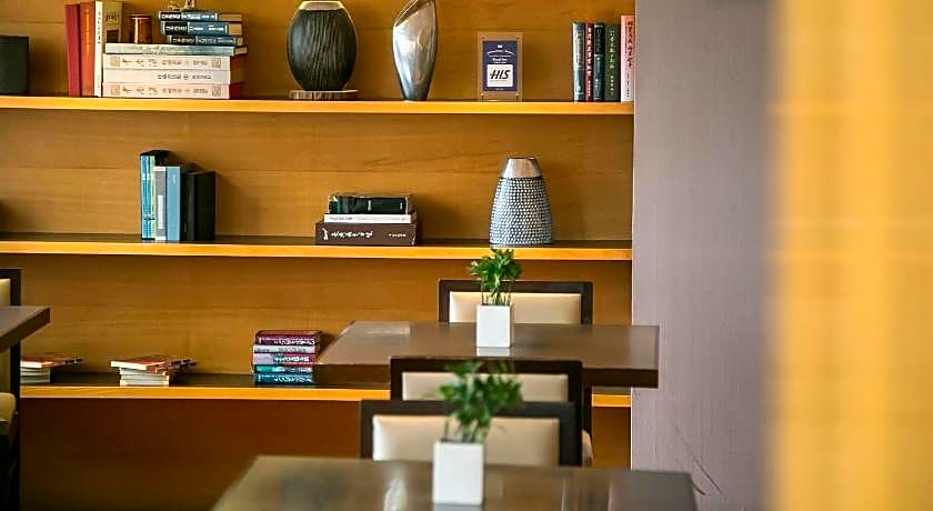 Royal Inn Taipei Nanxi - MRT Zhongshan Station