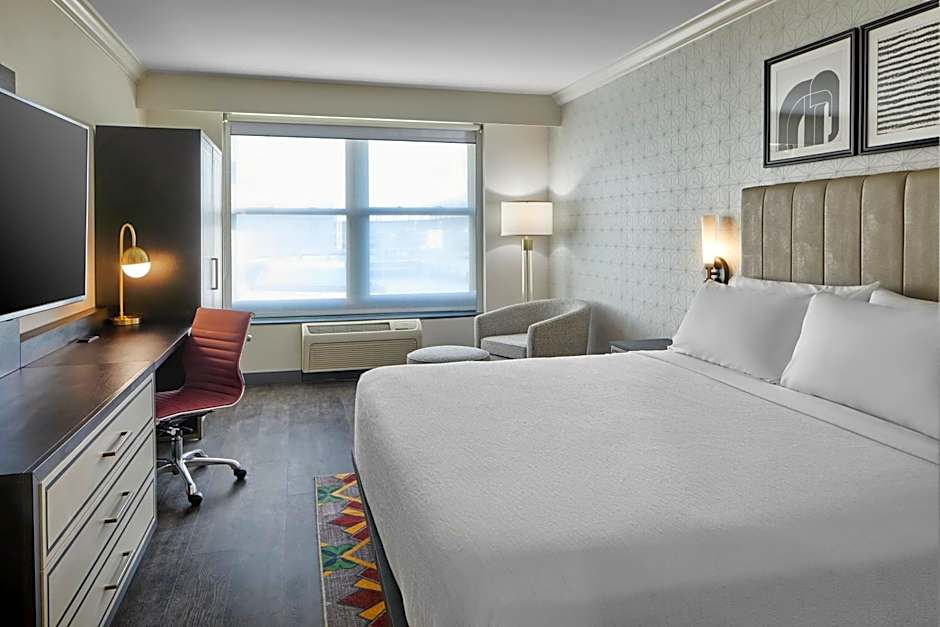 Hotel Indigo Cleveland Downtown by IHG