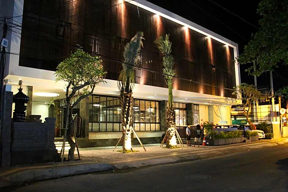 Akana Boutique Hotel