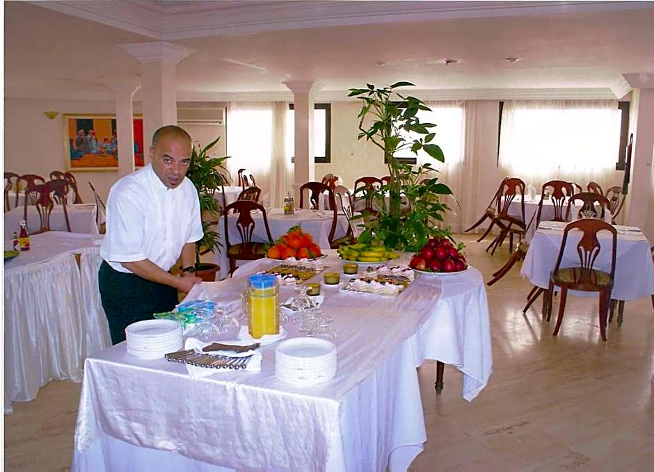 Sahara Line Hotel