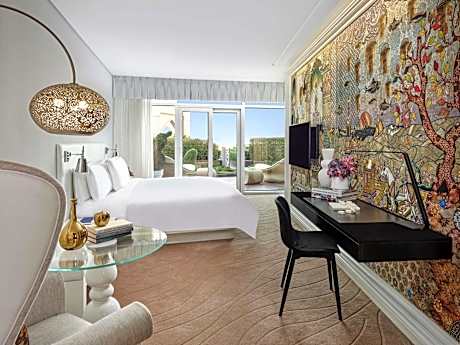Signature Skyline Terrace Room, 1 King