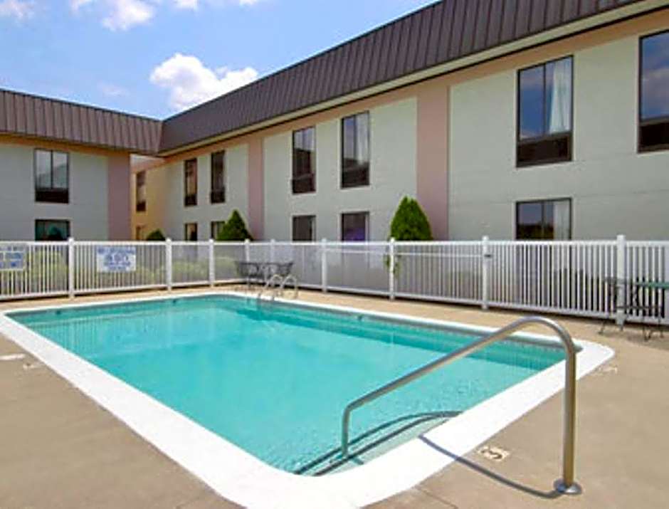 Ramada Limited Columbia