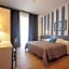 Hotel Crystal