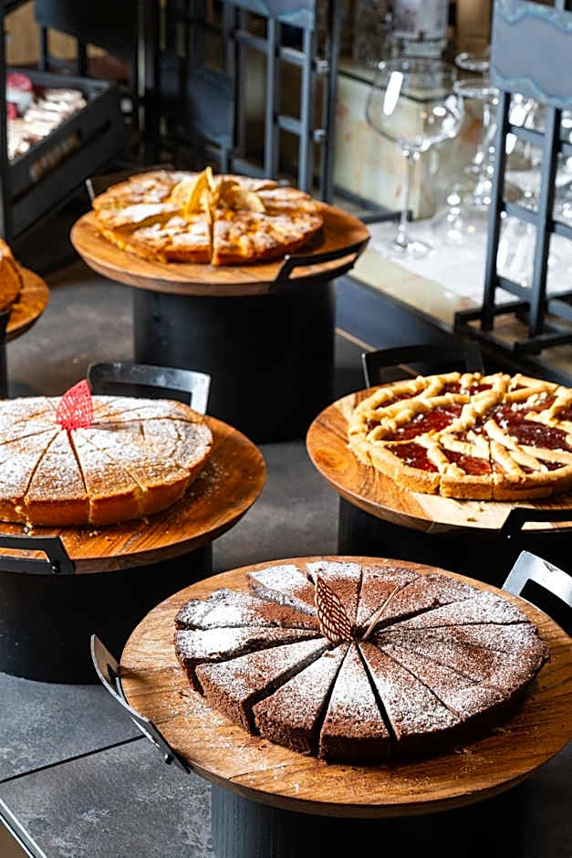 Grand Hotel Courmayeur Mont Blanc, by R Collection Hotels