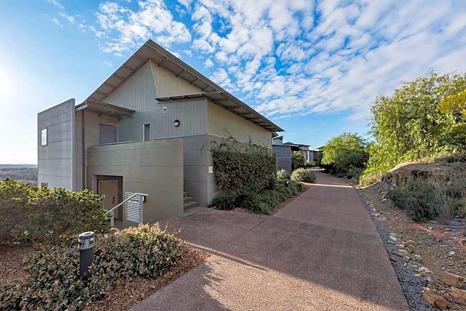 Elysia Wellness Retreat