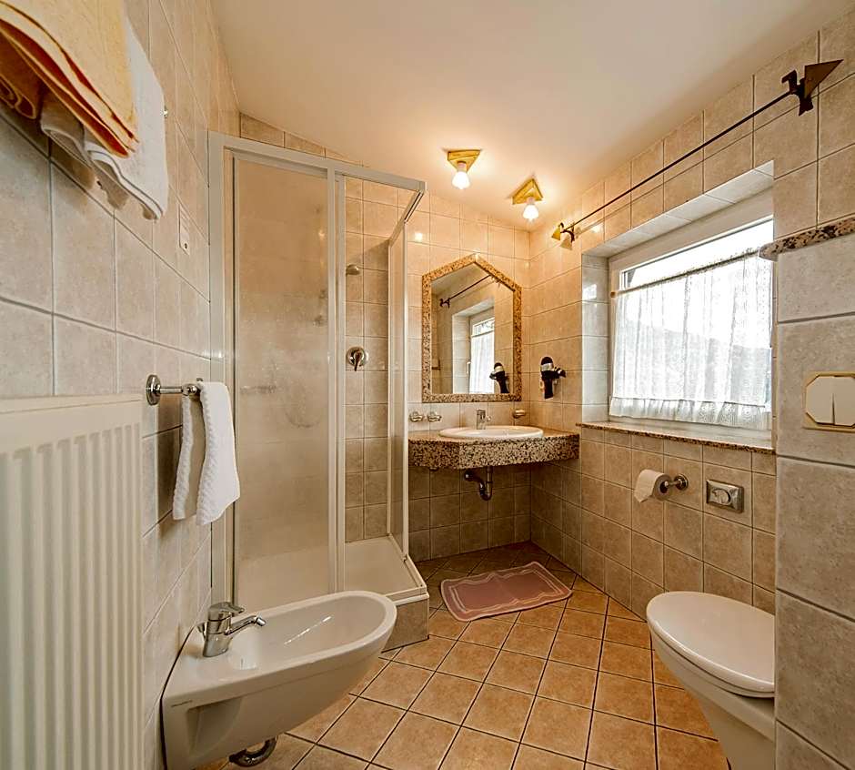 Landhotel Gasthof Zum Löwen