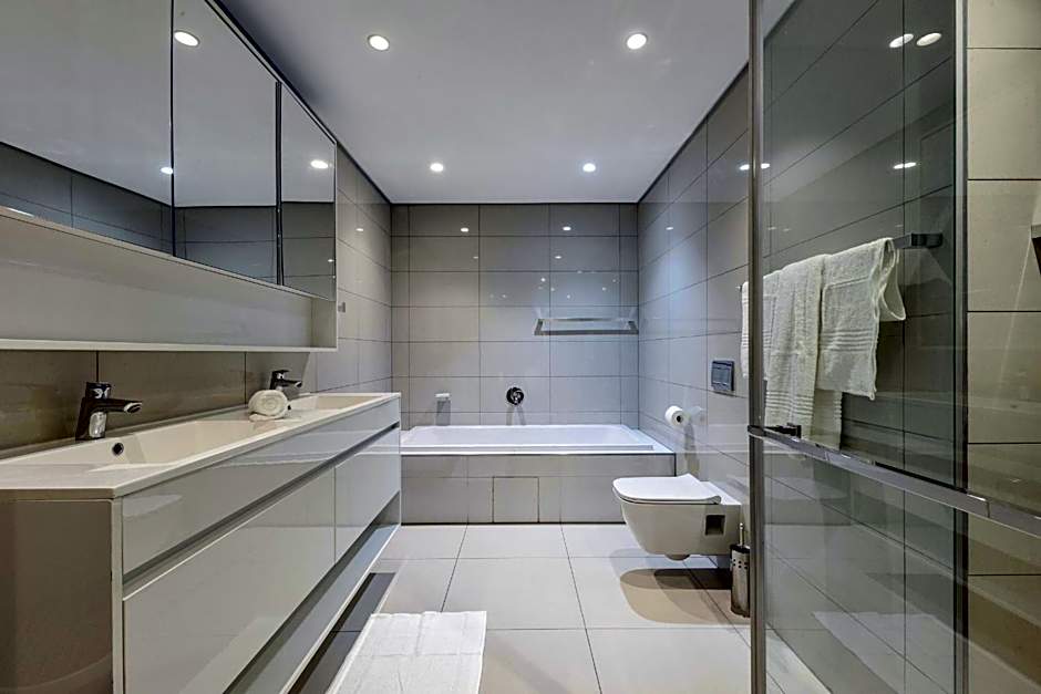 The Park Central Residence - WITH GENERATOR