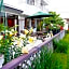 K's House Fuji View - Backpackers Hostel