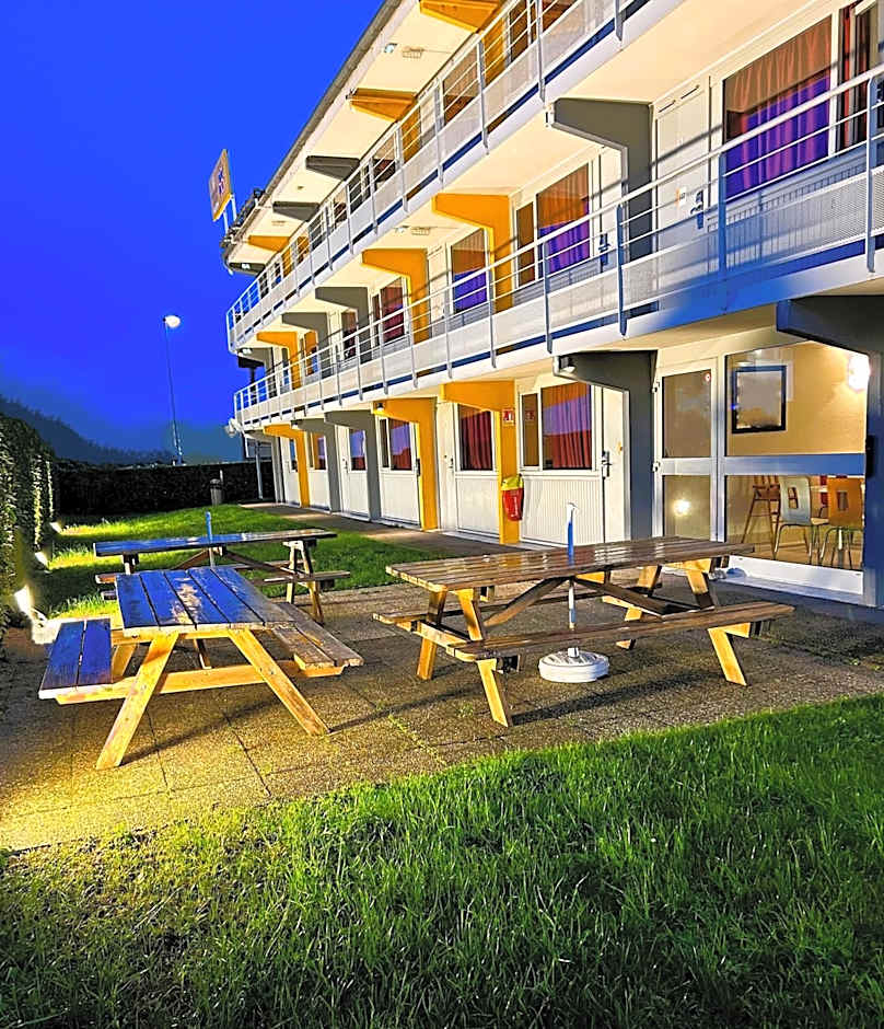 Première Classe Mâcon Sud