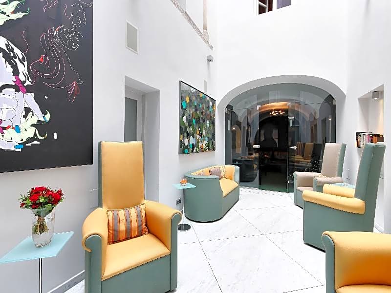 SKARITZ Hotel & Residence