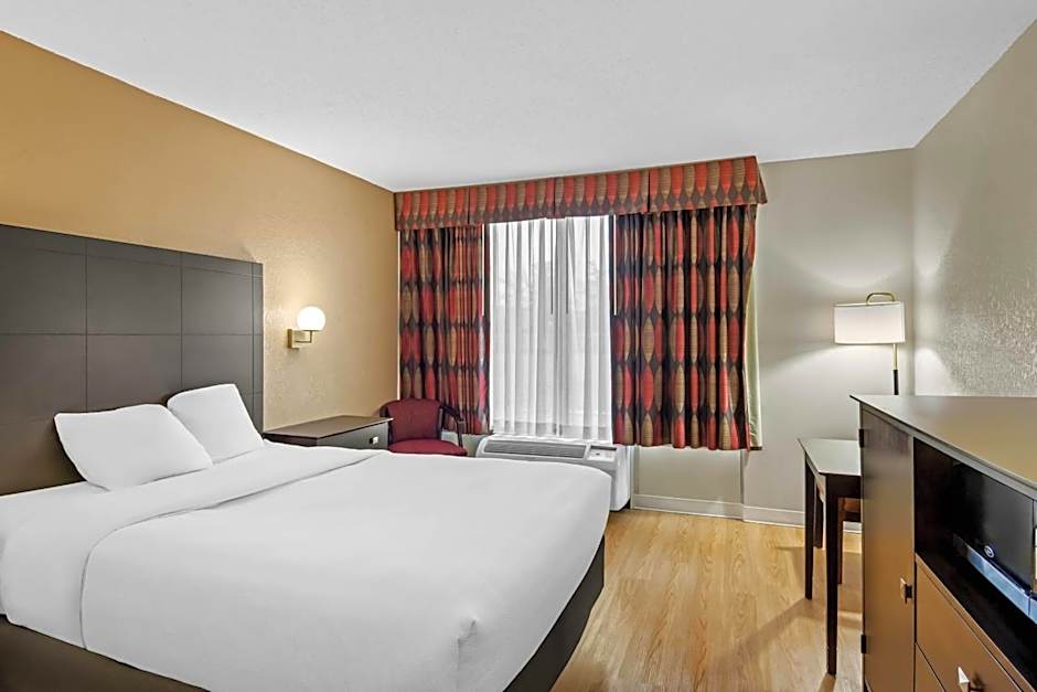 Quality Inn & Suites